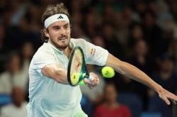 开云体育中国-关于英国网球队爆冷世界网球队，西西帕斯完成帽子戏法的信息