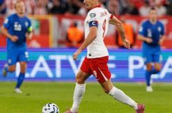 开云体育app-乌克兰完胜西班牙，莱万状态火热