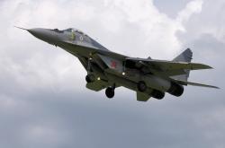 开云体育登录-临渊而立，杰伦·格林在猛龙勇士之战中一手擎天