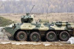 开云体育入口-熊骑兵踏碎铁王座，钢铁巨神于无声处听惊雷