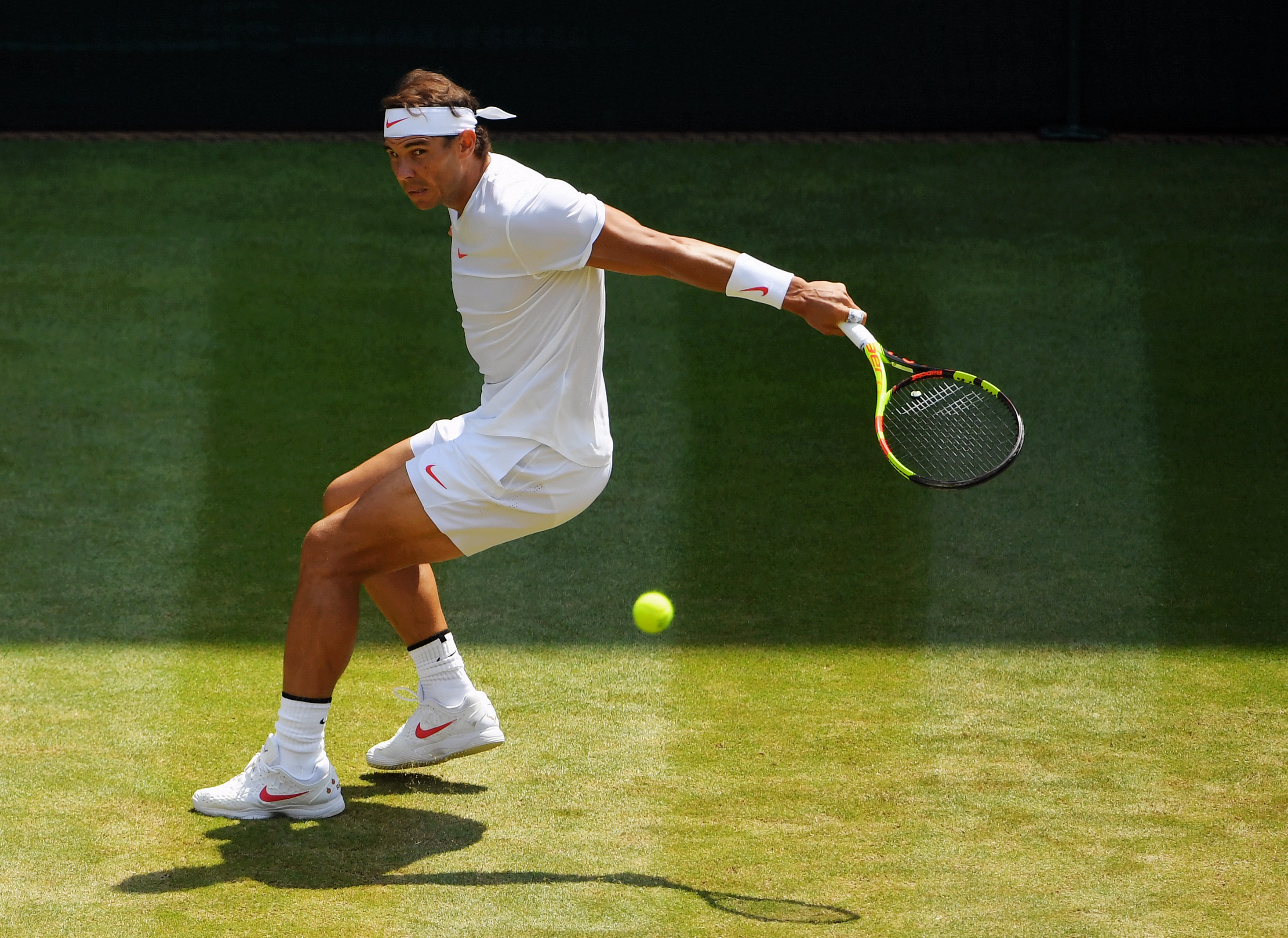 英国网球队强势欧洲网球队，纳达尔惊艳世界的简单介绍