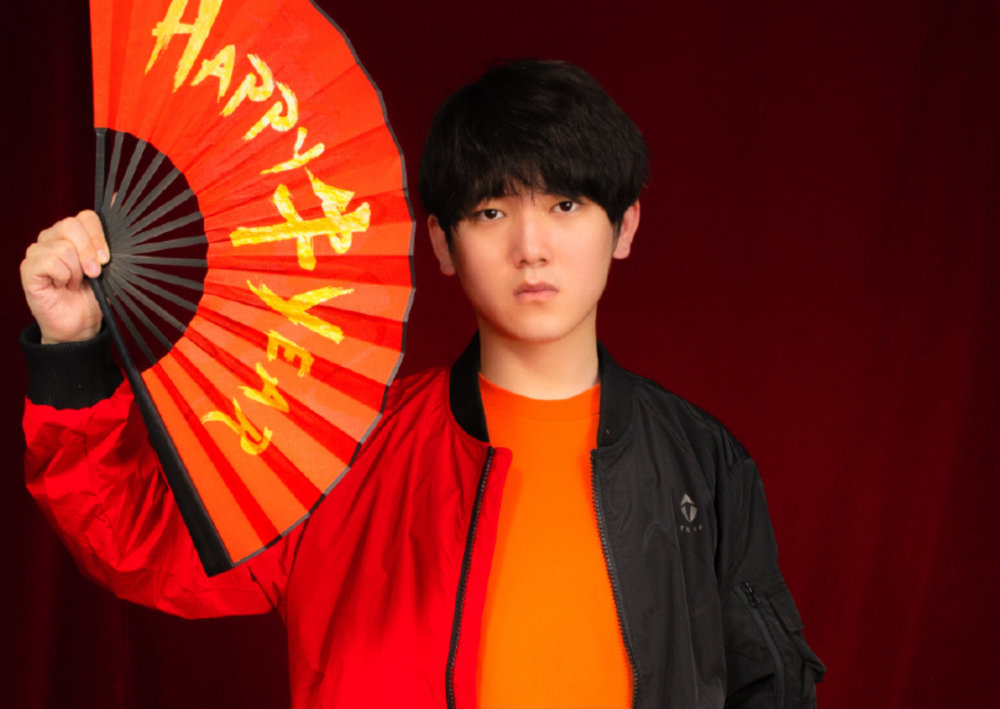 BRO绝杀DFM，Knight2三分雨点燃全场的简单介绍