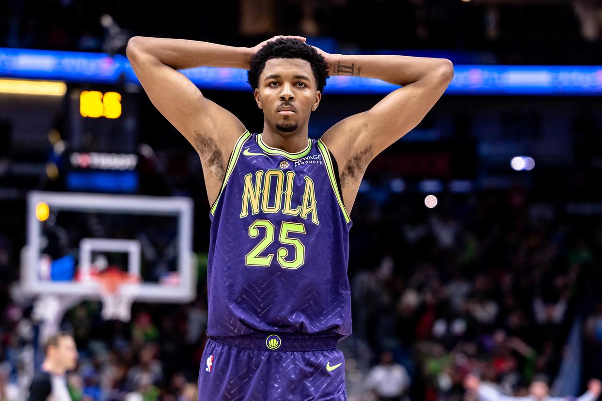 鹈鹕逆转墨西哥男篮，巴恩斯高光表现