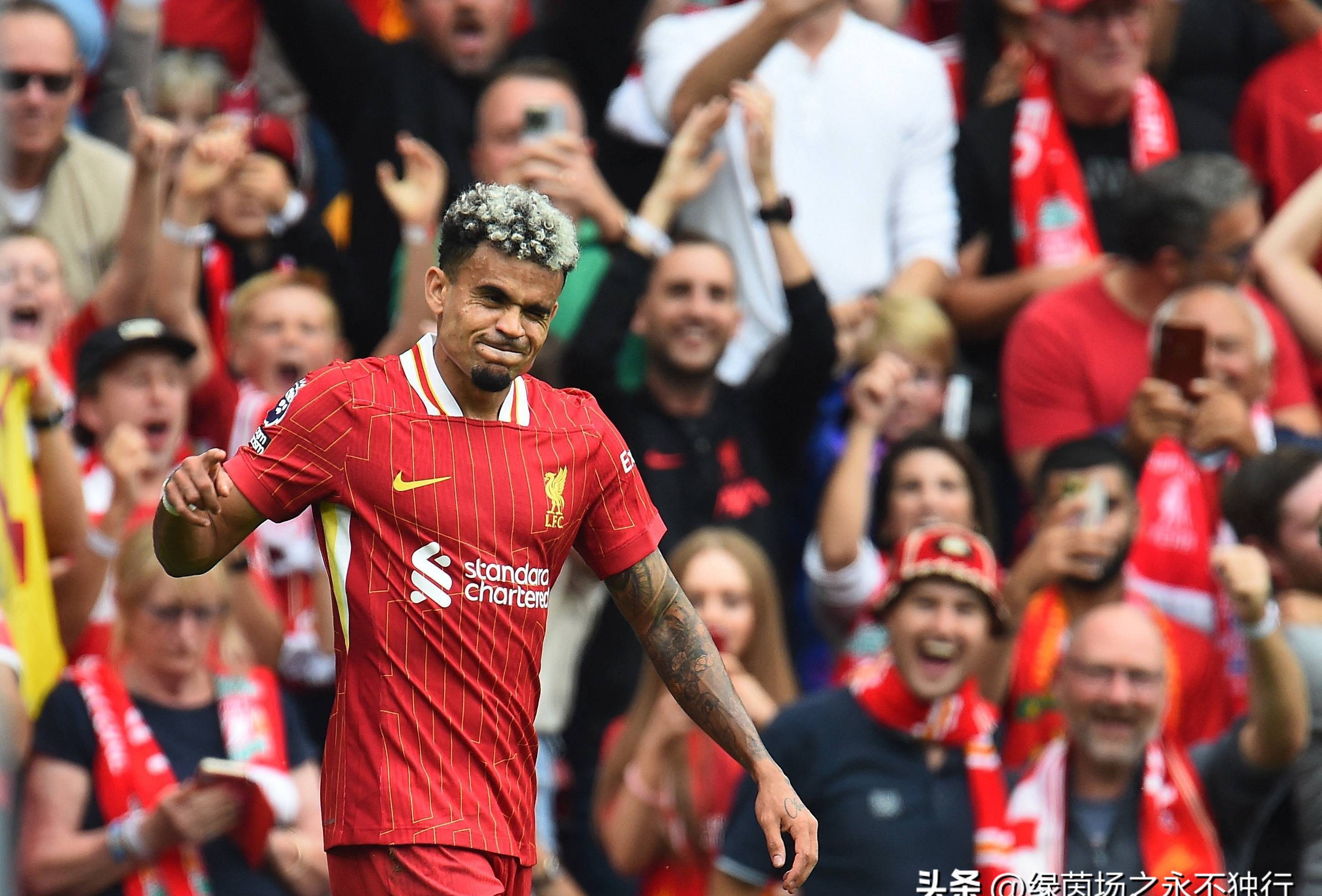 哥伦比亚爆冷利物浦，博格巴爆发神勇