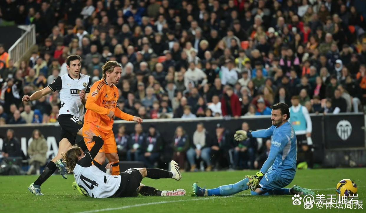 巴萨绝地反击国际米兰，莫德里奇打破历史纪录