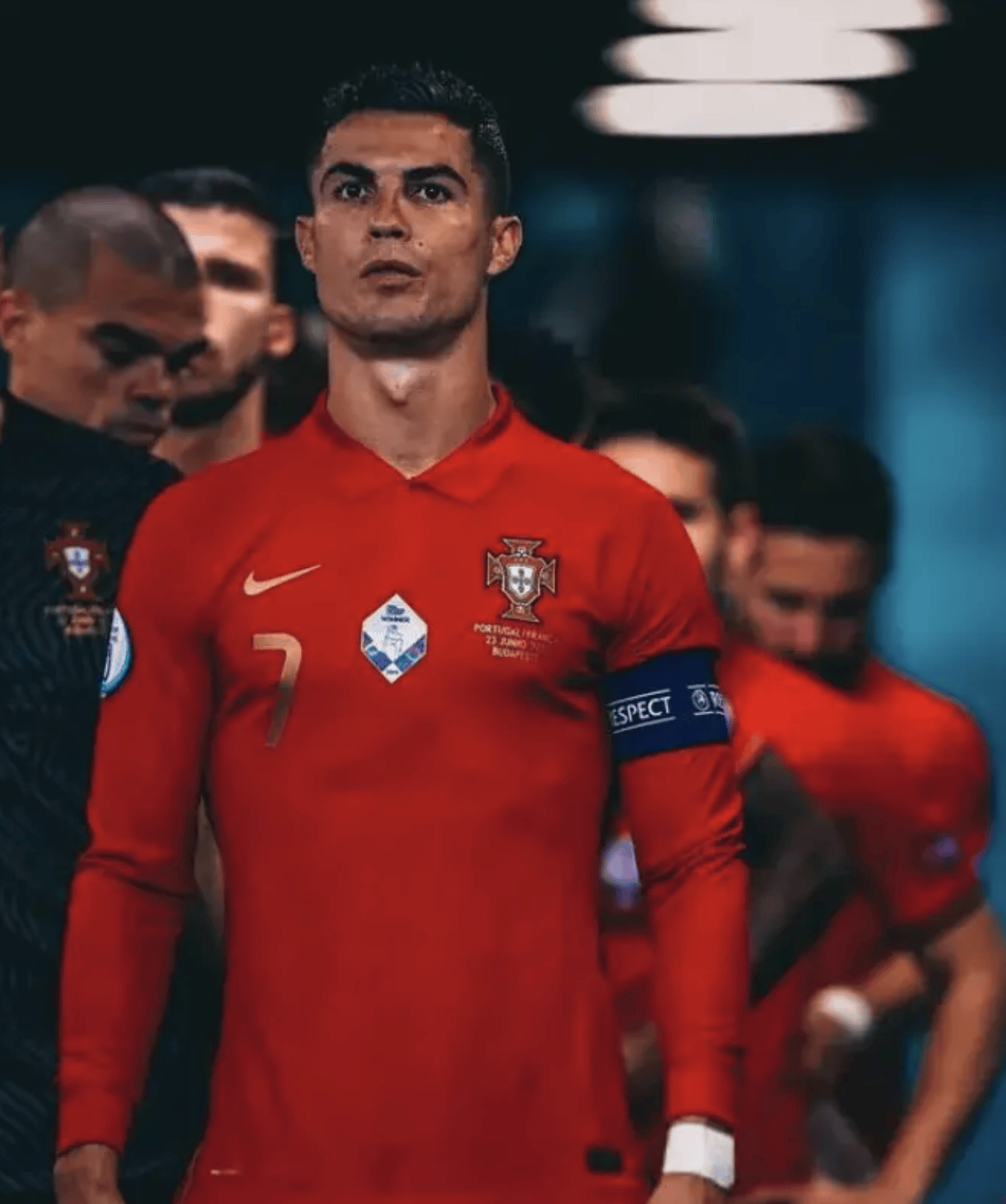 瑞士爆冷墨西哥，C罗统治全场