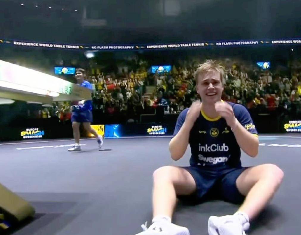 瑞典乒乓球队鏖战英国乒乓球队，王皓送出助攻