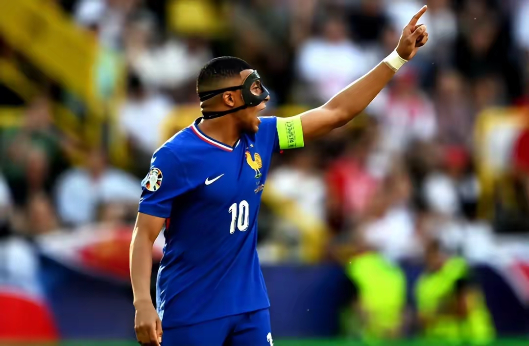 英格兰队险胜奥地利队,梁靖崑扛起全队 英格兰队险胜奥地利队,梁靖崑扛起全队