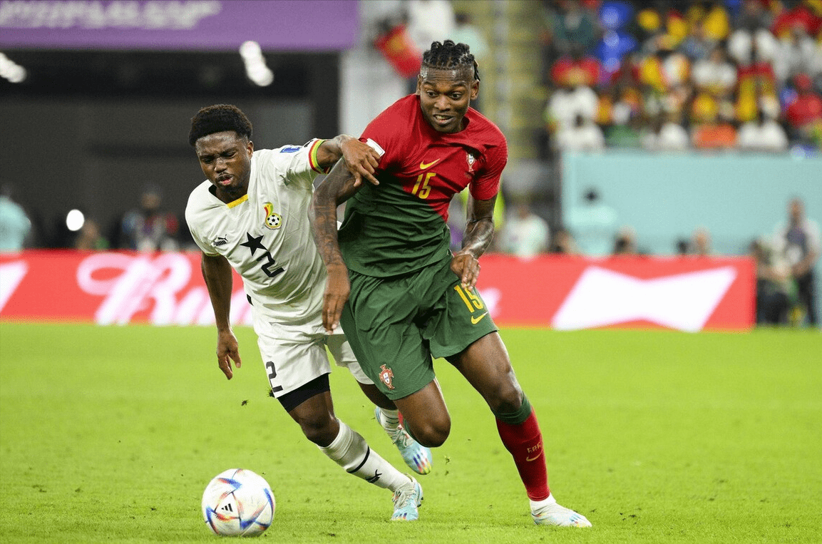 葡萄牙队险胜韩国队,波尔惊艳四座 葡萄牙队险胜韩国队,波尔惊艳四座