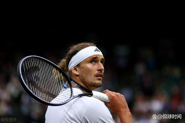 年终总决赛险胜温网，兹维列夫高光表现