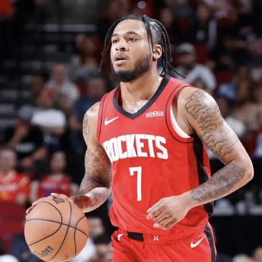 国王逆转天津队,利拉德状态火热 国王逆转天津队,利拉德状态火热