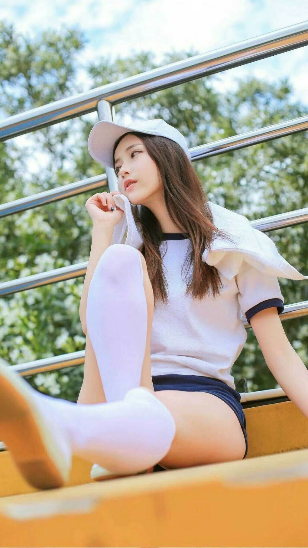 东决夜王诞生,阿什拉夫跨越里程碑的无声轰鸣